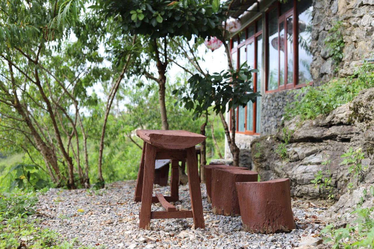 Moc Chau Peachy Garden Lägenhet Exteriör bild