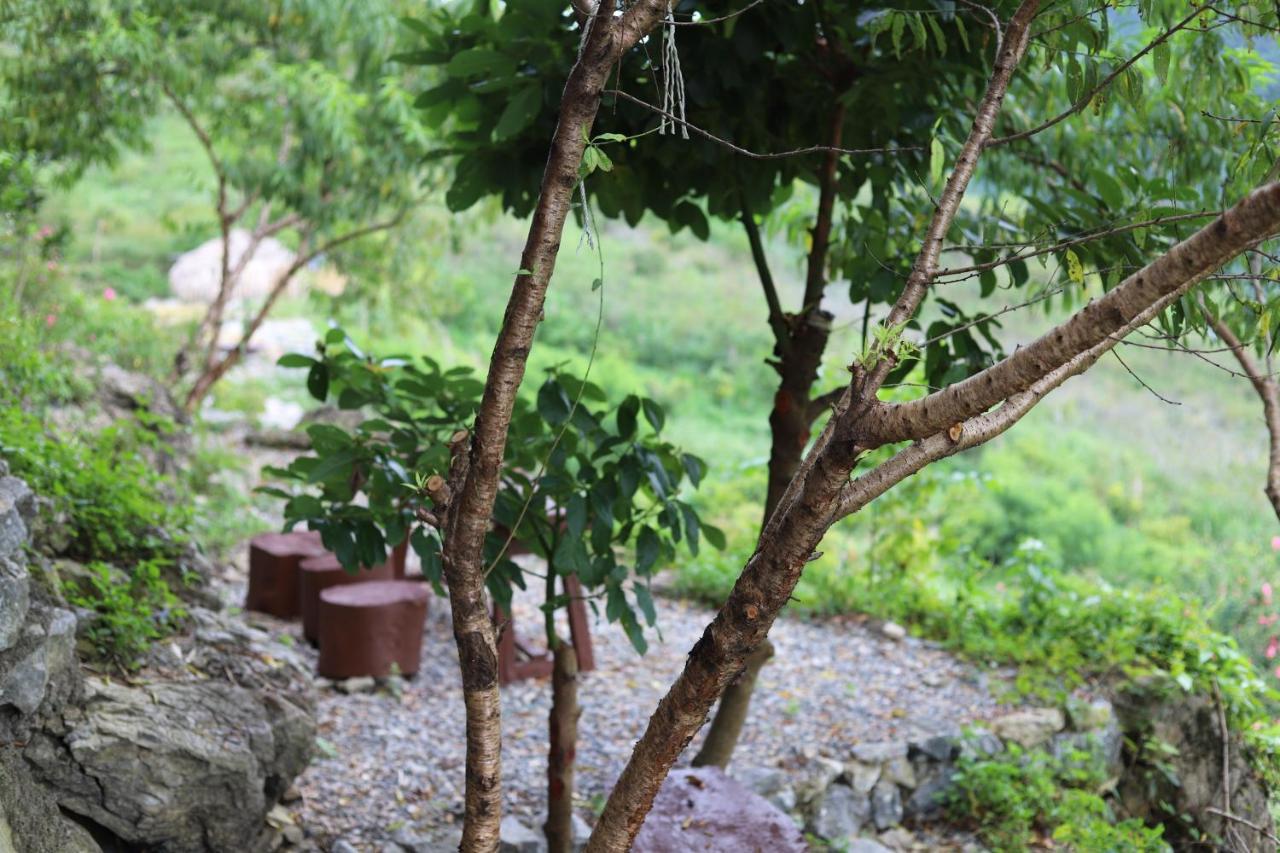 Moc Chau Peachy Garden Lägenhet Exteriör bild